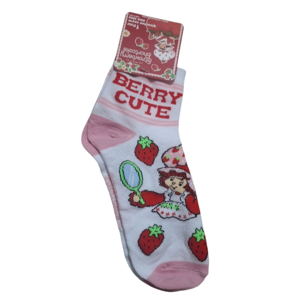 Berry Cute Strawberry Shortcake Ankle Socks Size 9-14